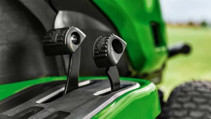 X167R Aufsitz-Rasenpflegemaschinen – Bild 3