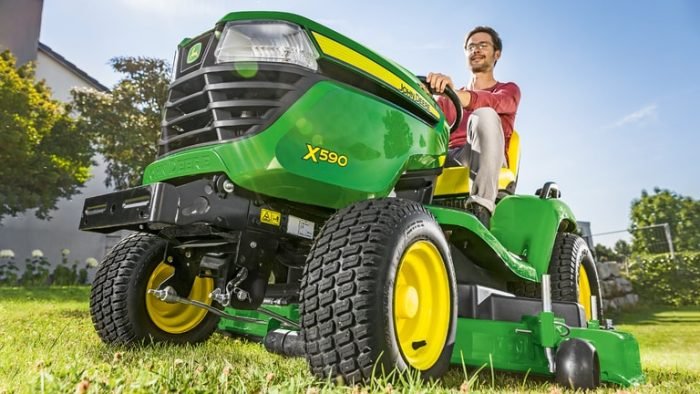 X590 Rasentraktoren – Bild 4